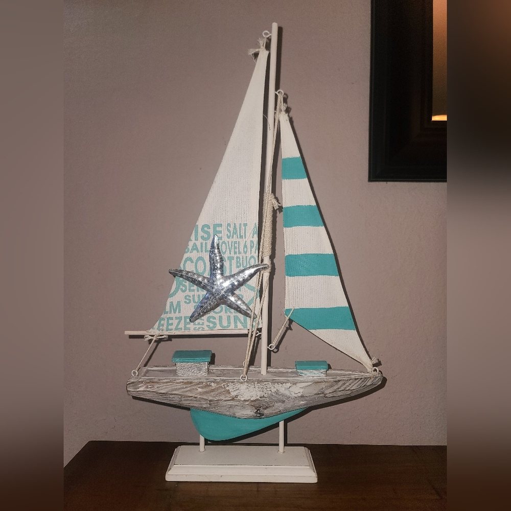 Sail boat